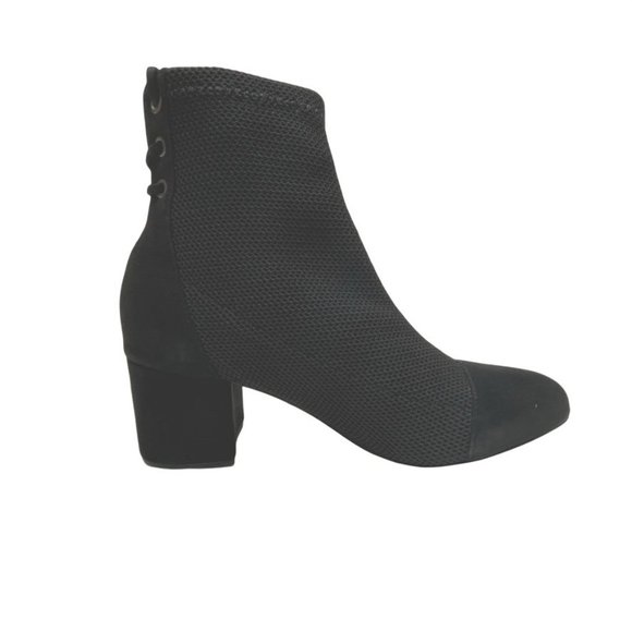 NIB SCHUTZ EMILIA KNIT TEXTURED BOOTIE IN BLACK  SZ  8.5 - Picture 5 of 14